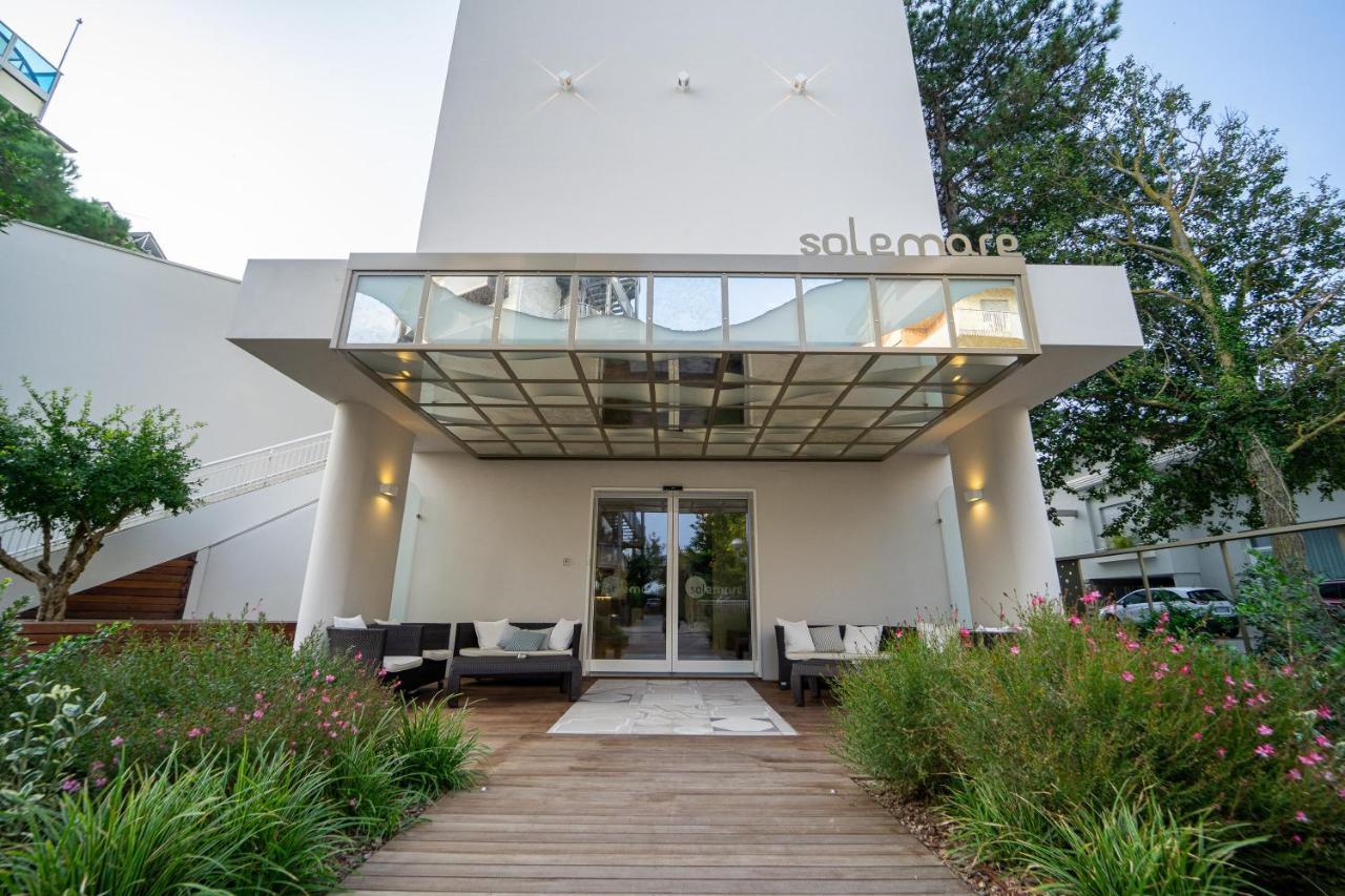 Hotel Solemare Milano Marittima Exteriör bild