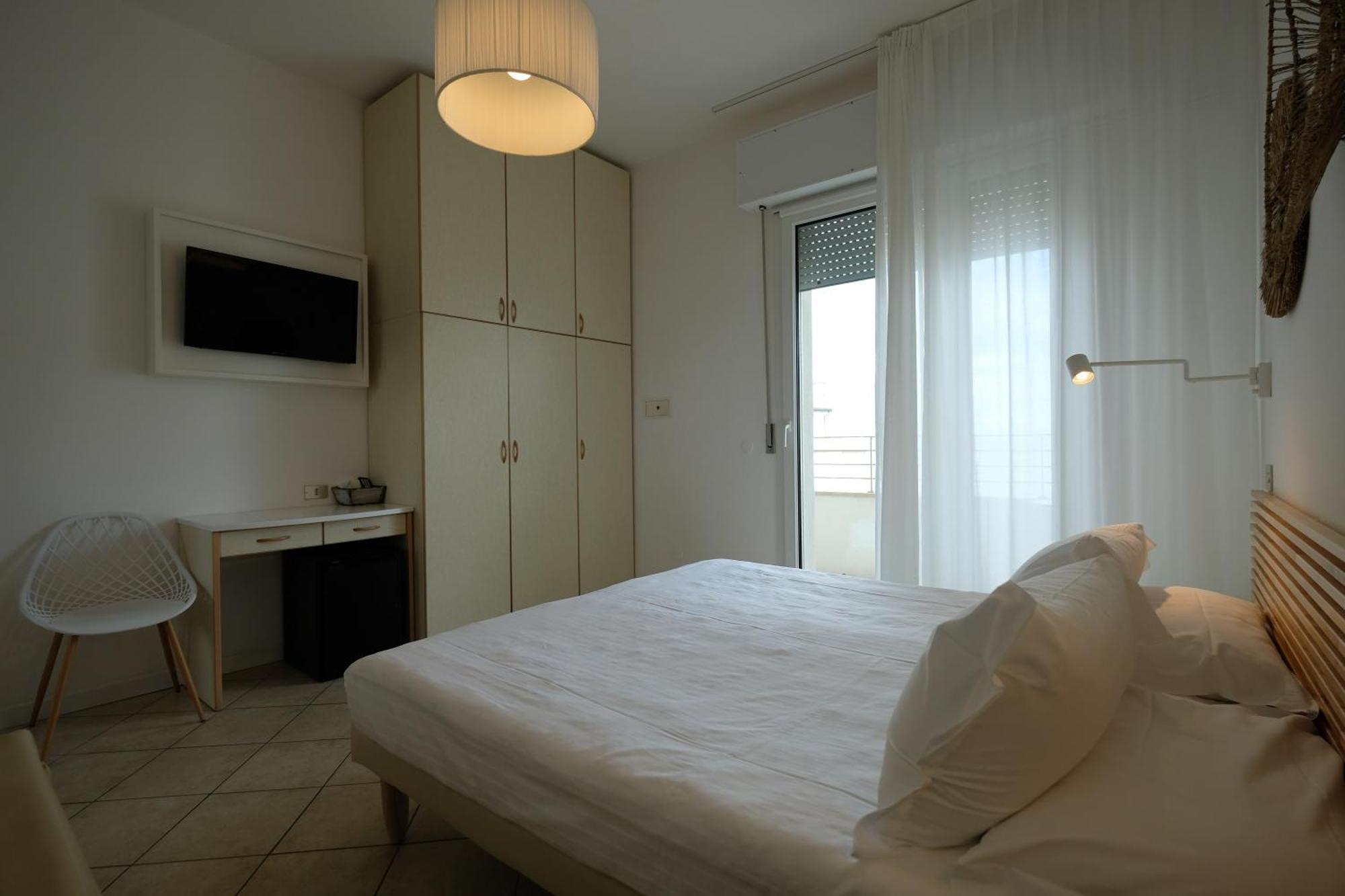 Hotel Solemare Milano Marittima Exteriör bild