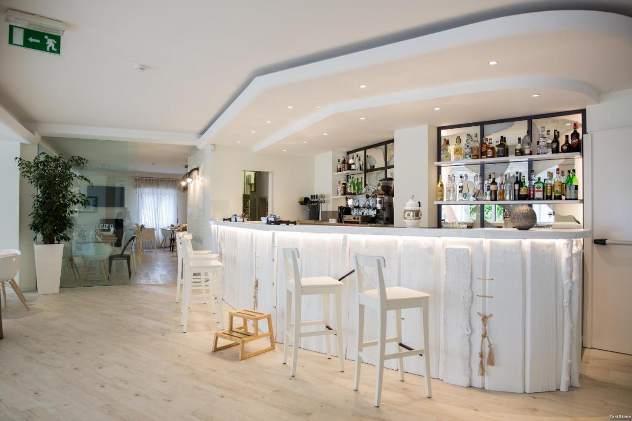 Hotel Solemare Milano Marittima Exteriör bild